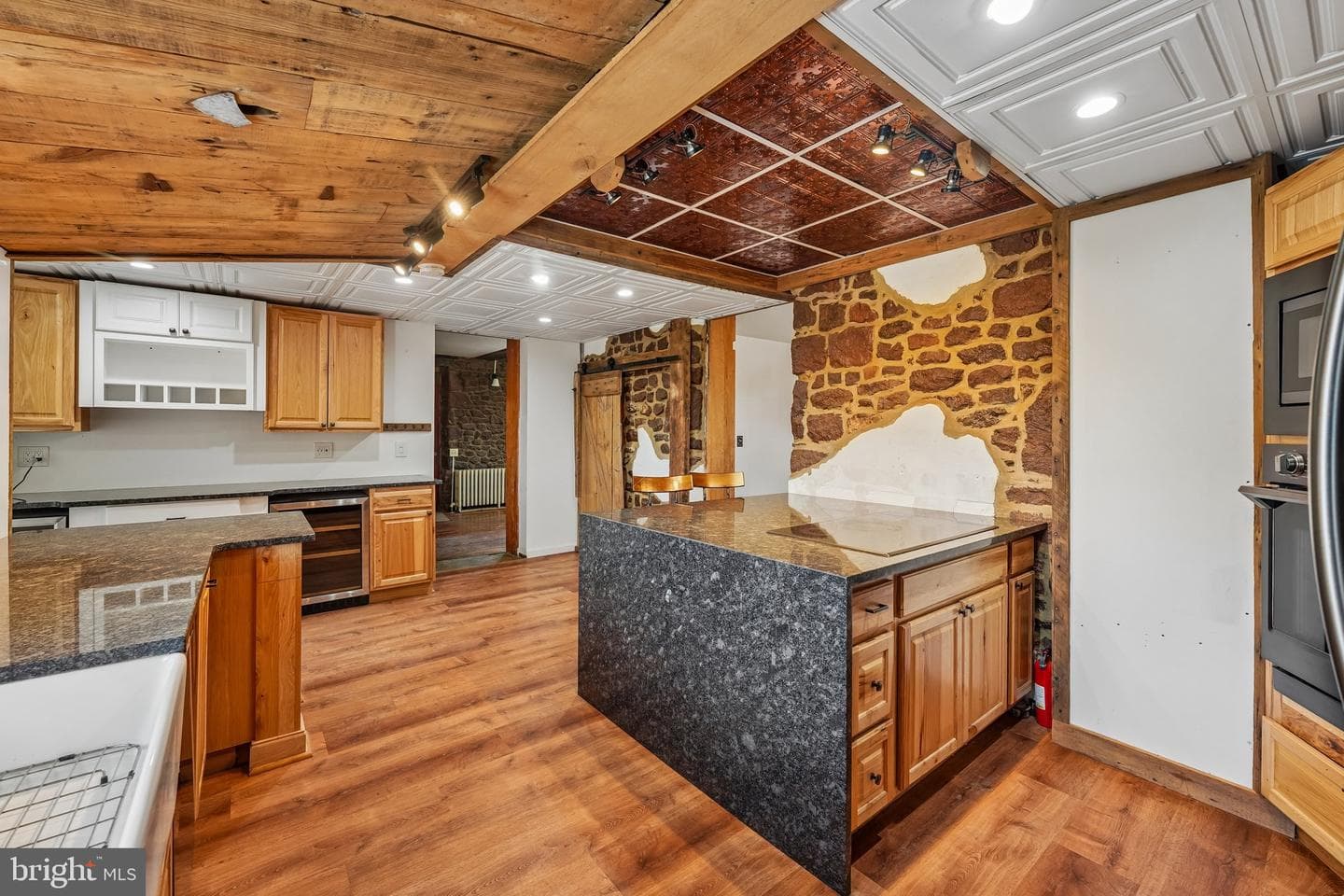 136 Souder Road photo 11