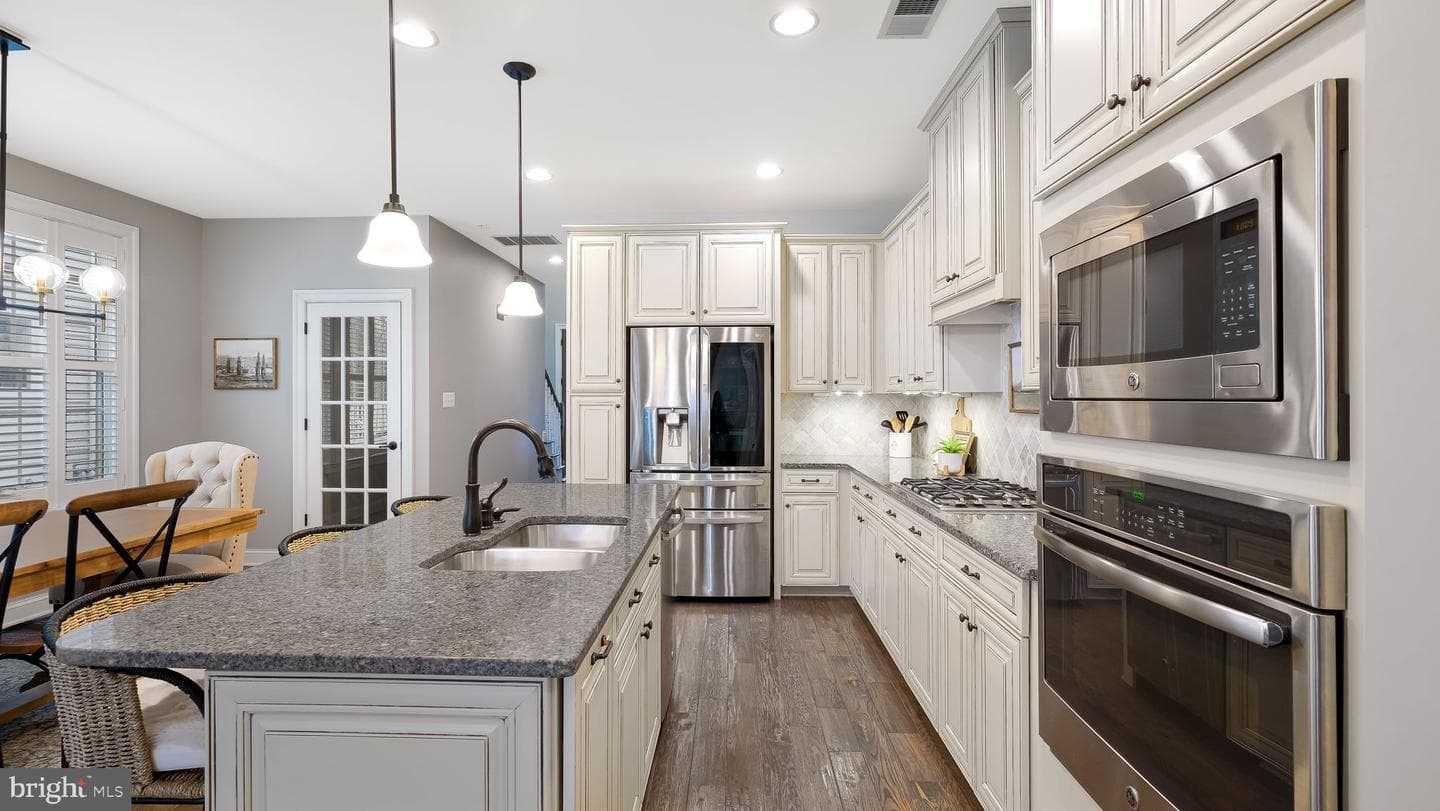 105 Brentwood Court photo 10