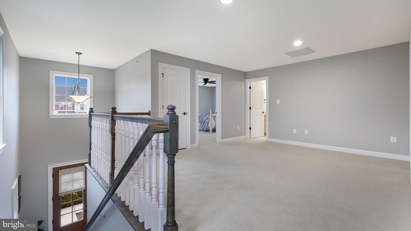 105 Brentwood Court photo 22