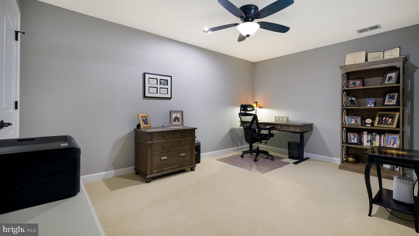 105 Brentwood Court photo 26