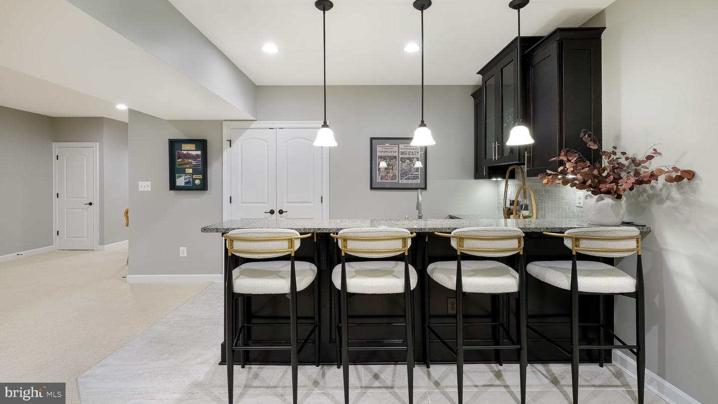 105 Brentwood Court photo 33