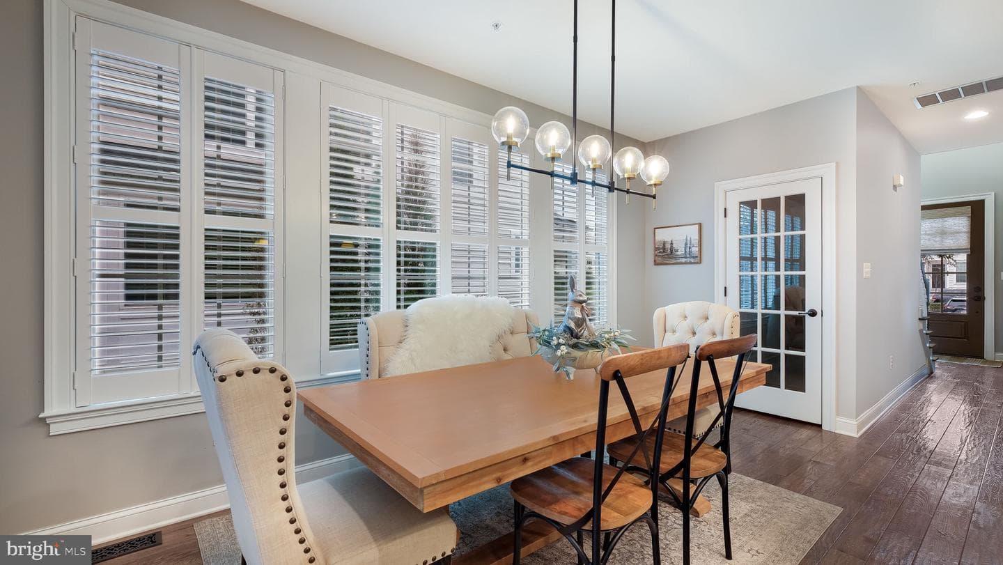 105 Brentwood Court photo 9