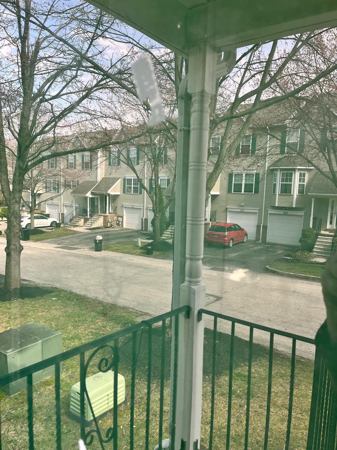 610 Brentwood Court photo 4