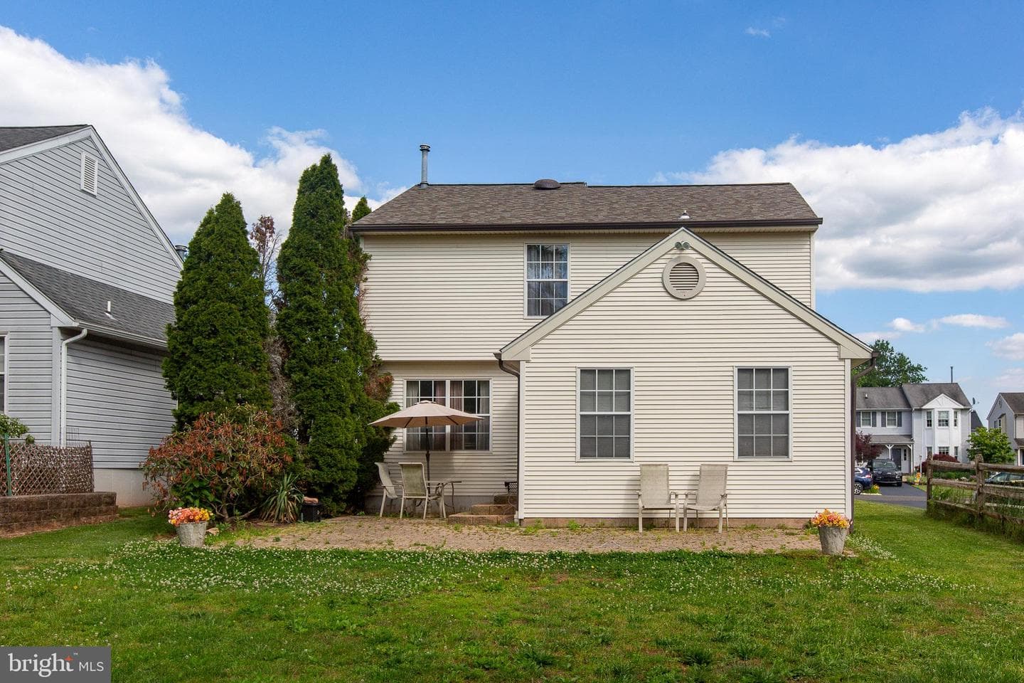 168 Regents Road photo 40