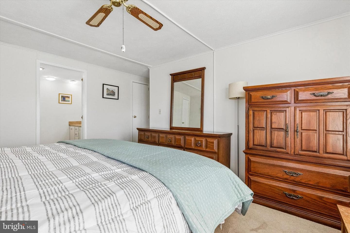 74 Longwood Place photo 12