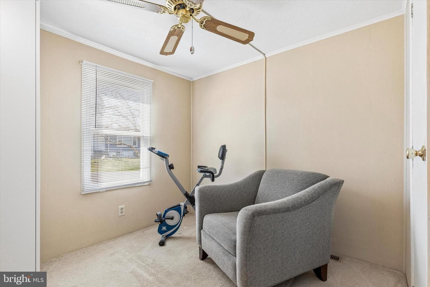 74 Longwood Place photo 14