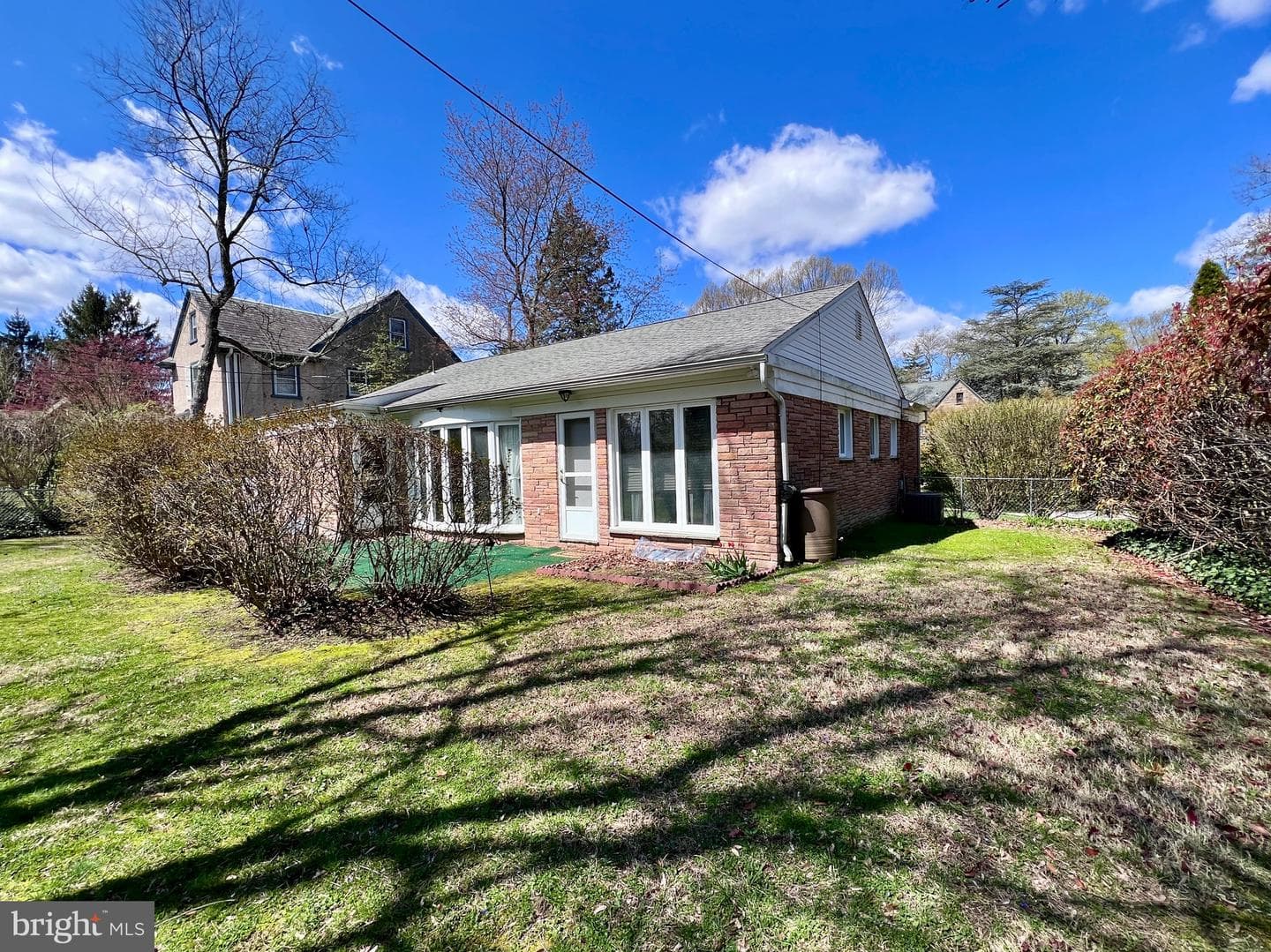 7919 Heather Road photo 43