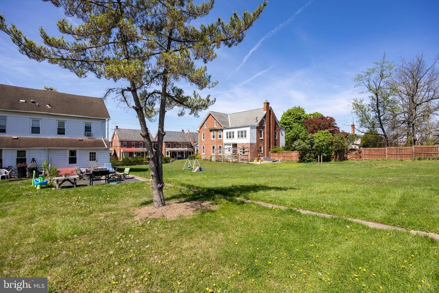 121 Jefferson Street photo 12