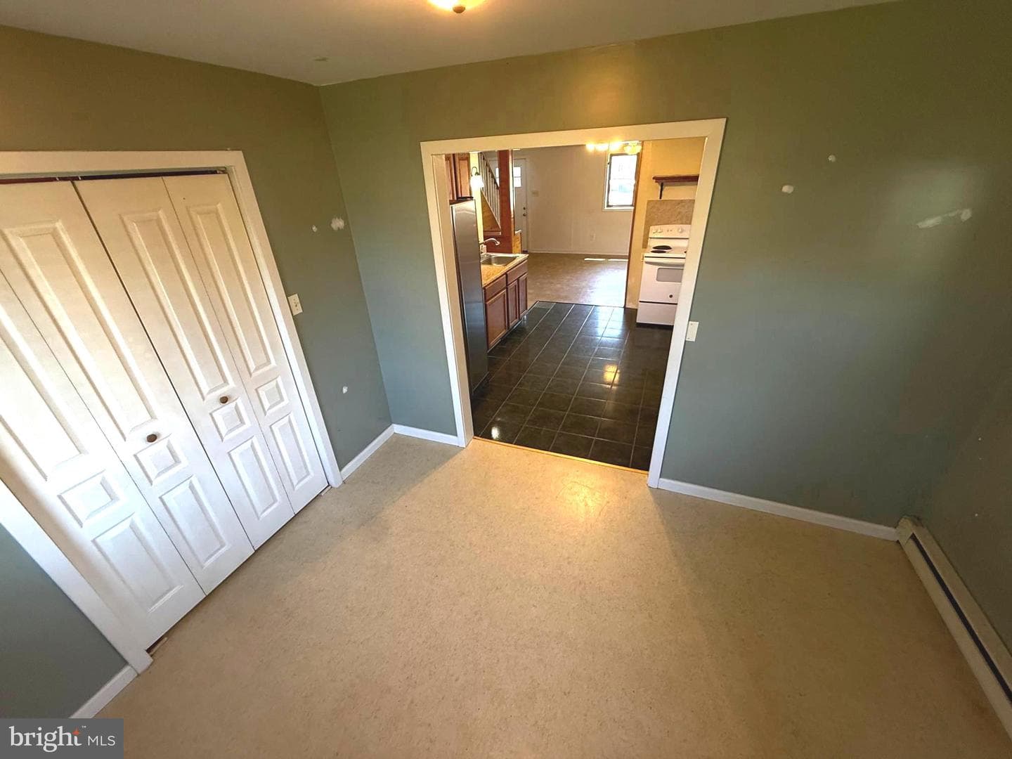 321 W Chestnut Street photo 9