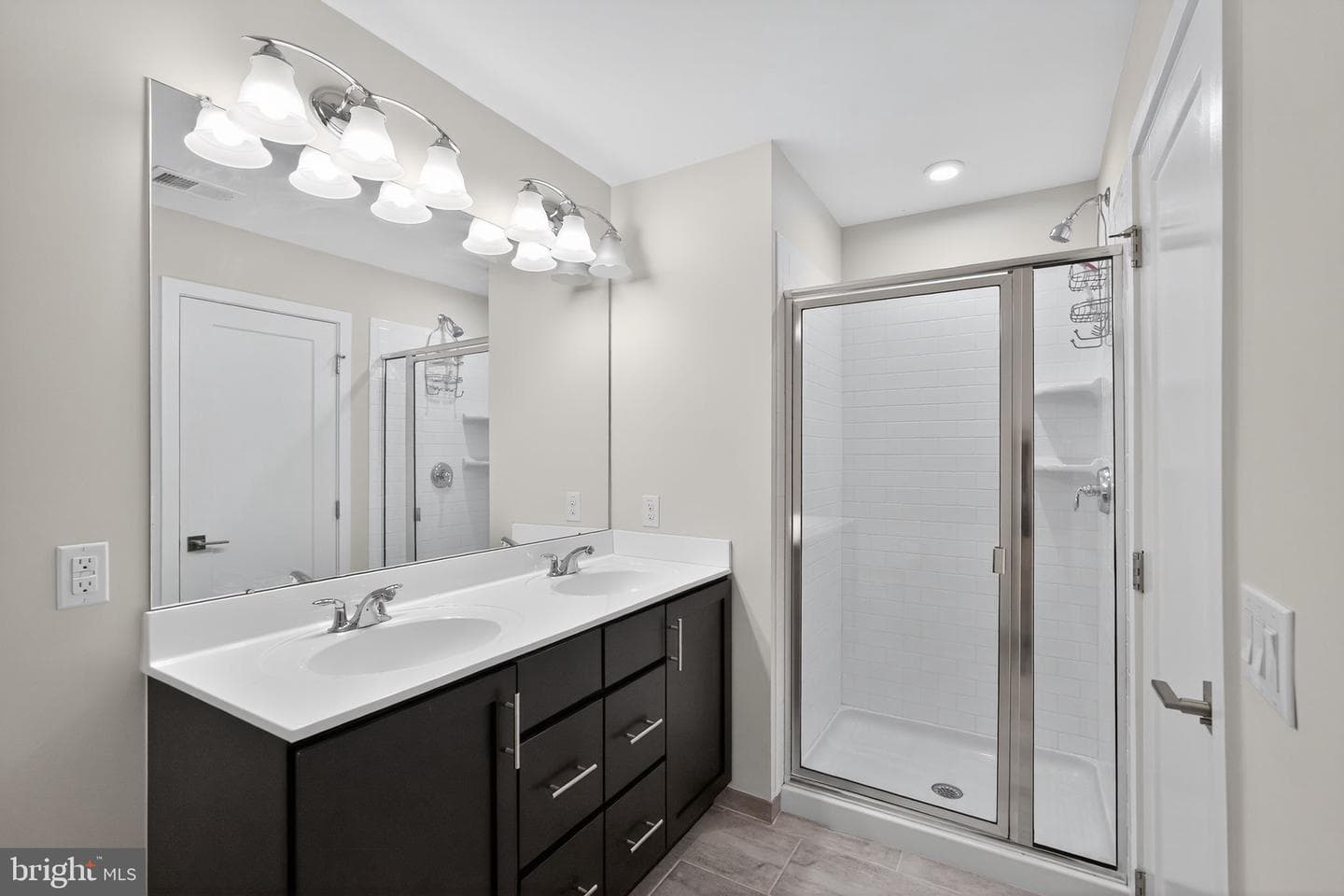 36 Jessop Lane photo 19