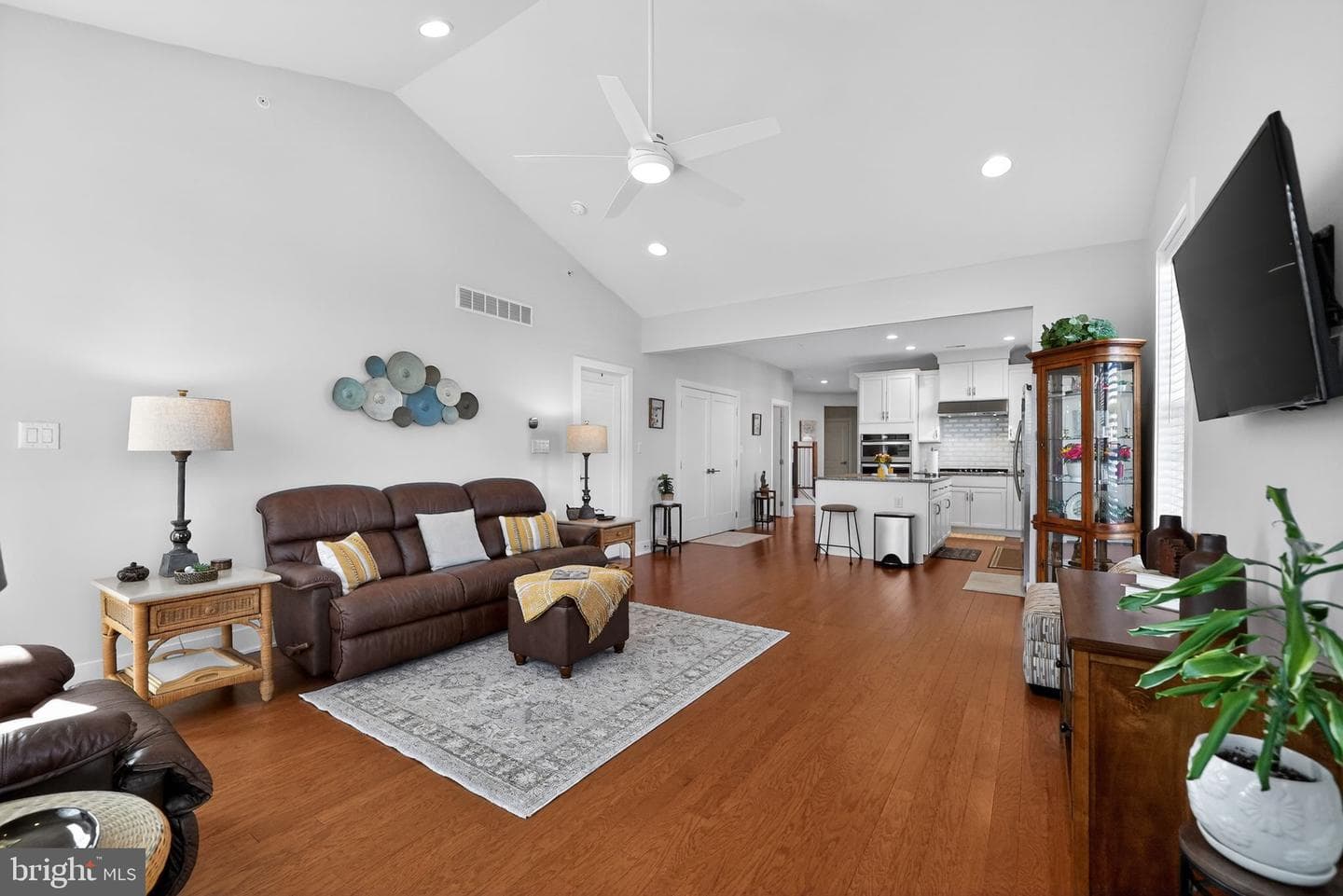 727 Friendship Hill Drive photo 19