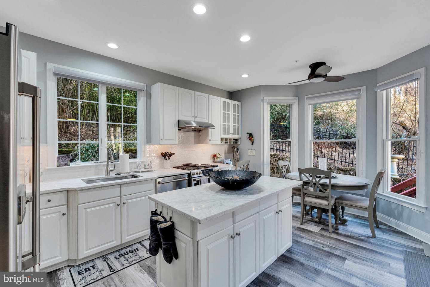 407 Merion Hill Lane photo 9