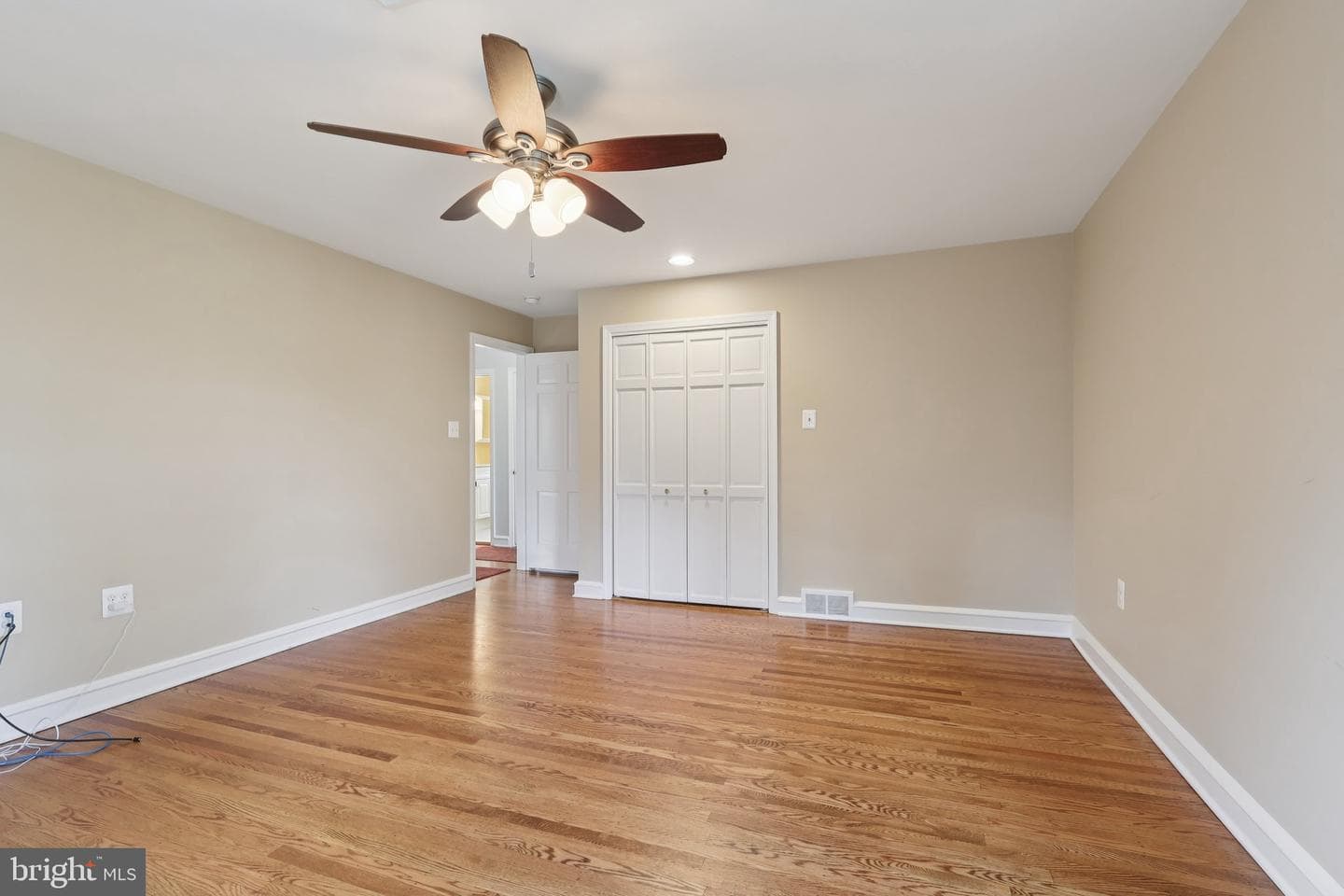 260 Mathers Road photo 46