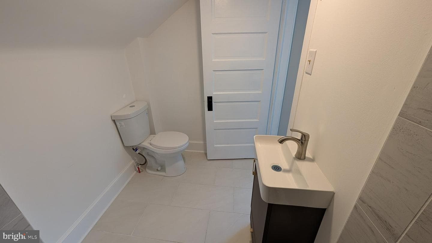 4 Boraten Road photo 40