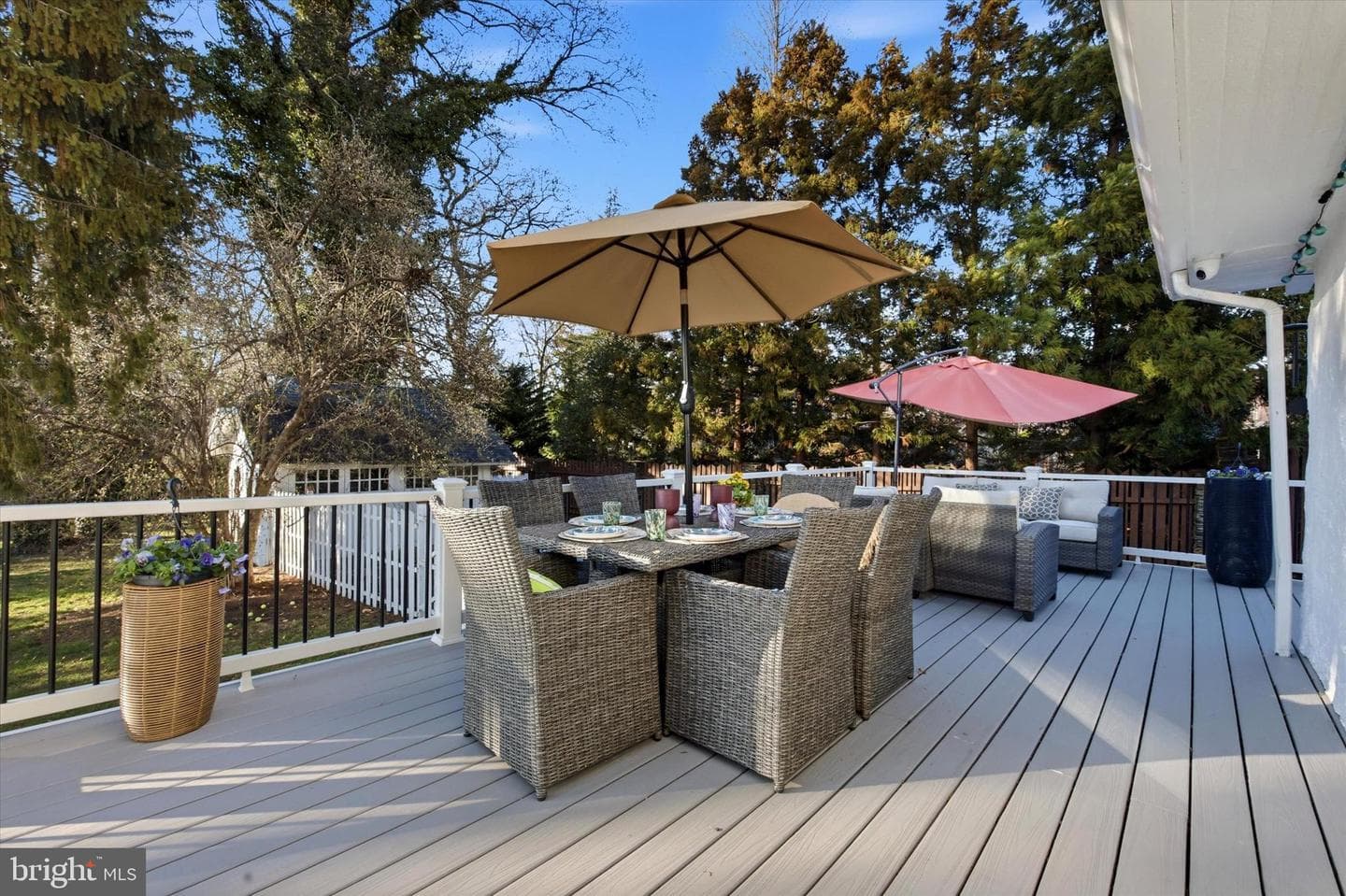 305 Wister Road photo 47