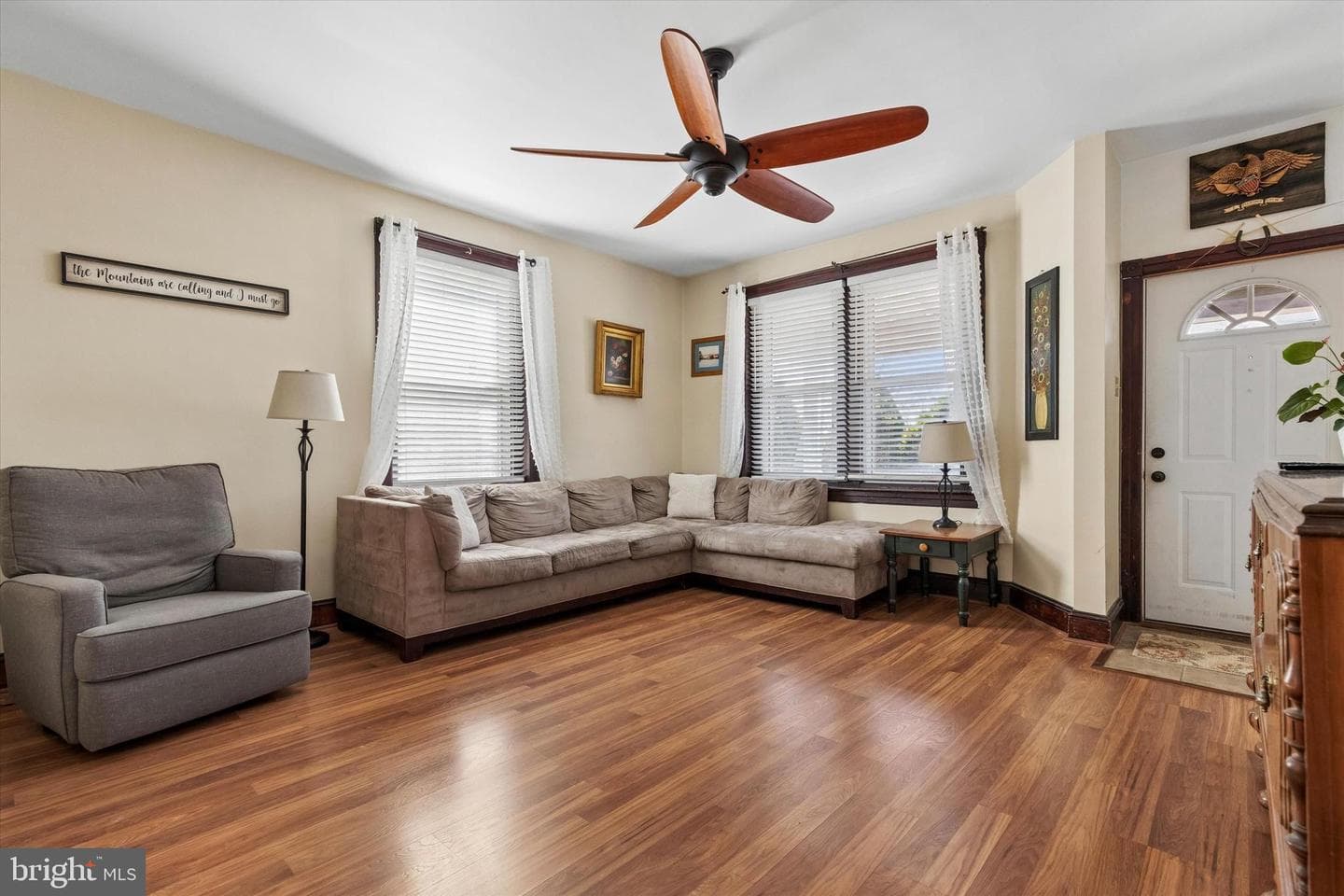 35 N Ridge Avenue photo 4