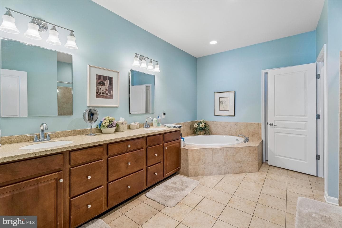 440 Primrose Drive photo 30
