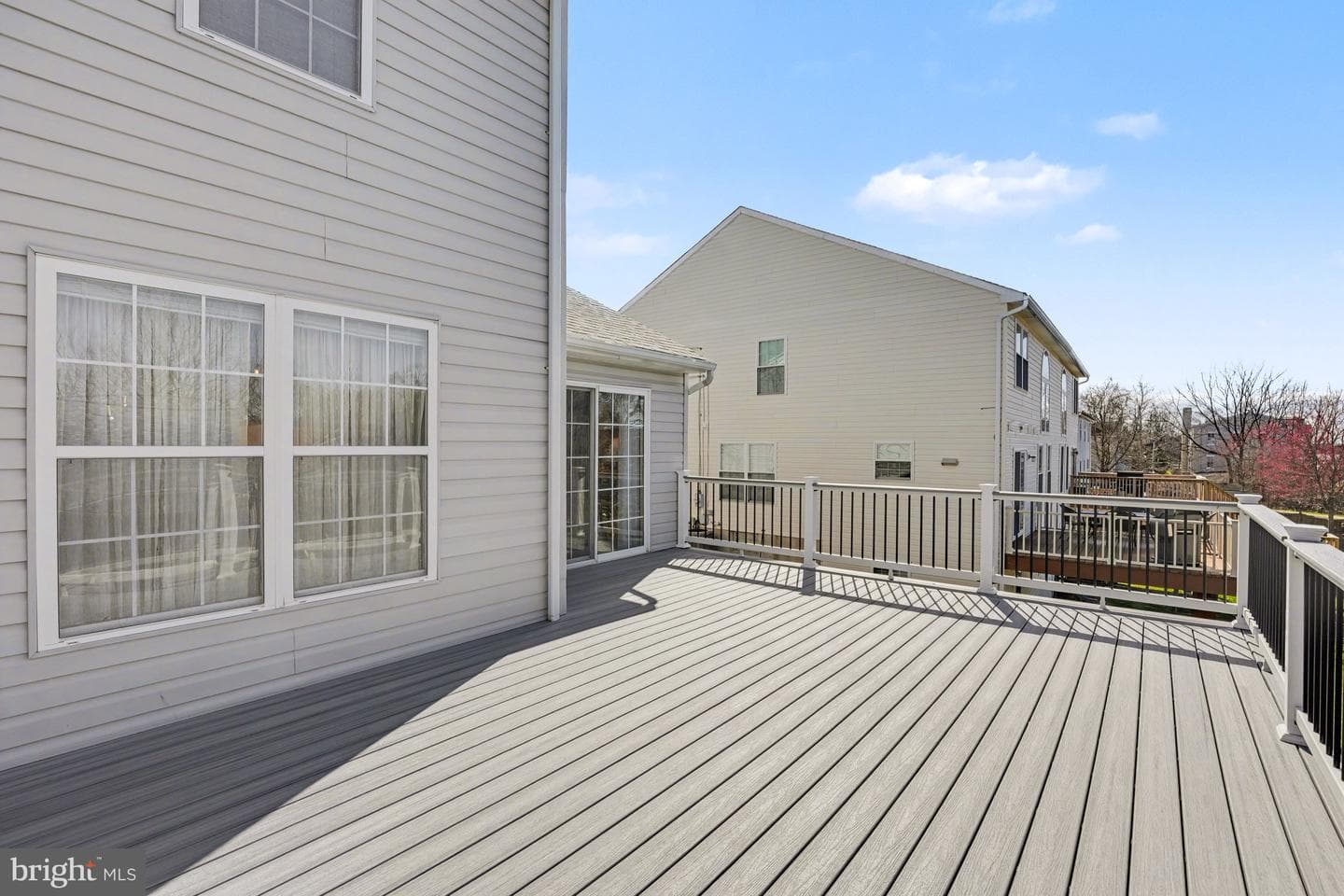 321 Cherry Street photo 3