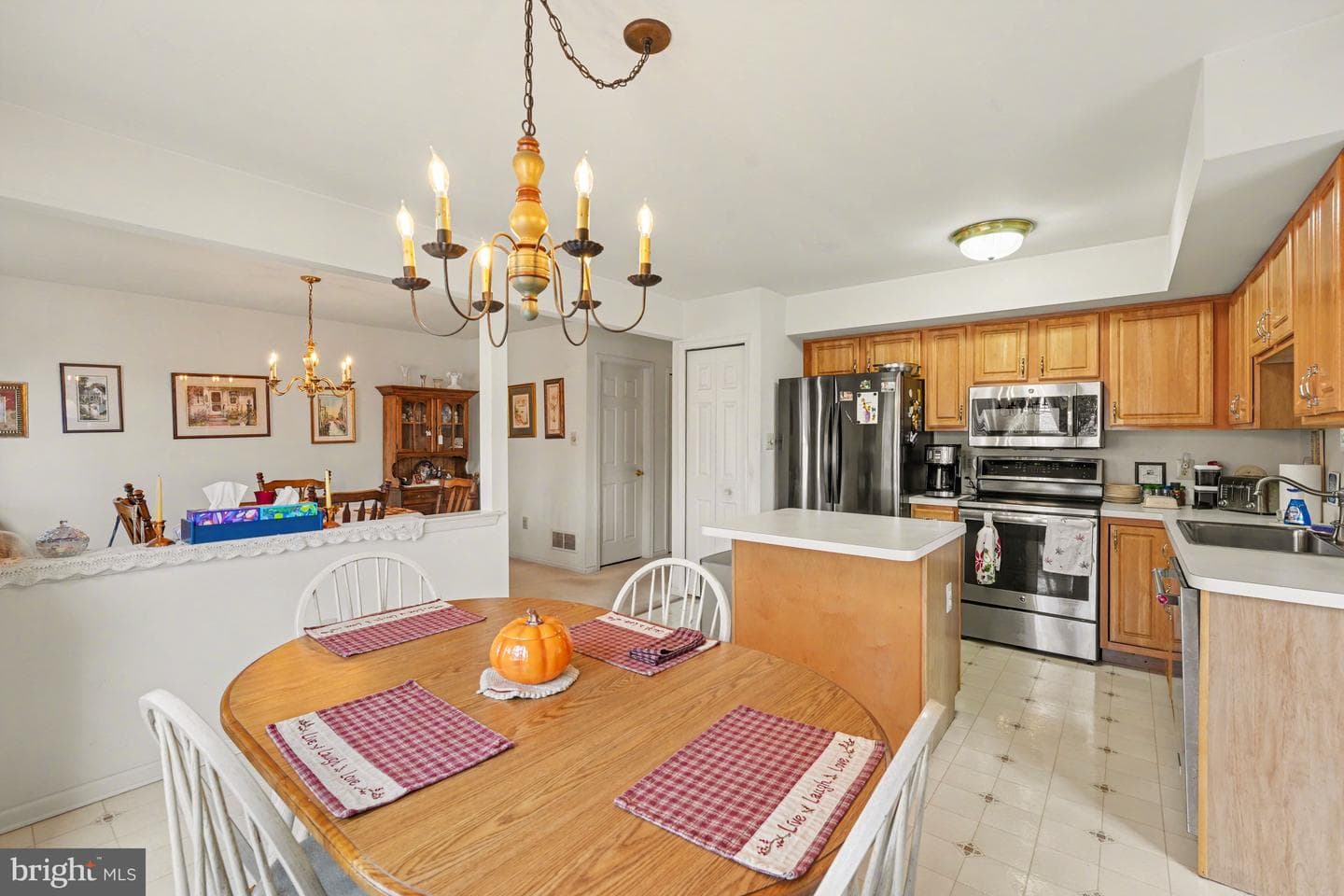 321 Cherry Street photo 4