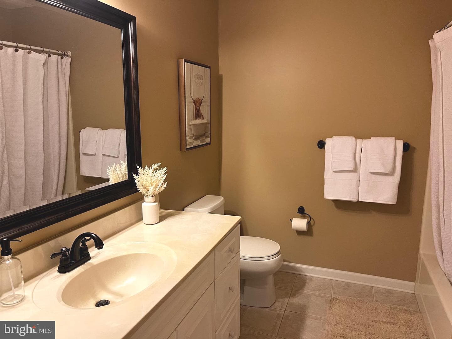 388 Hobson Place photo 16