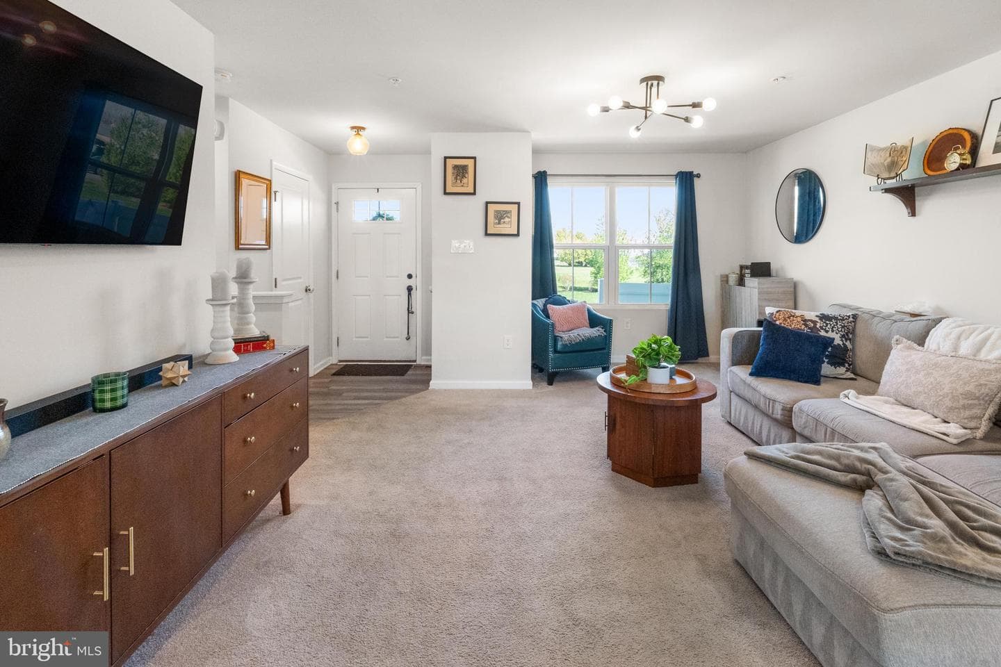 5 Castle Drive photo 9