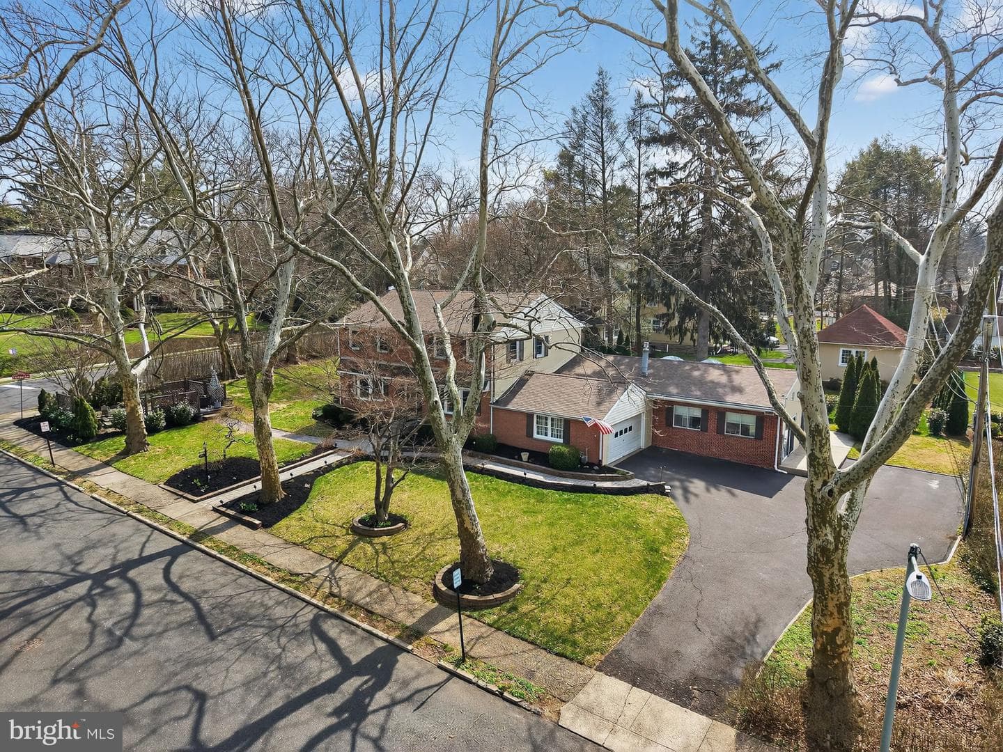 1708 Madeira Avenue photo 10