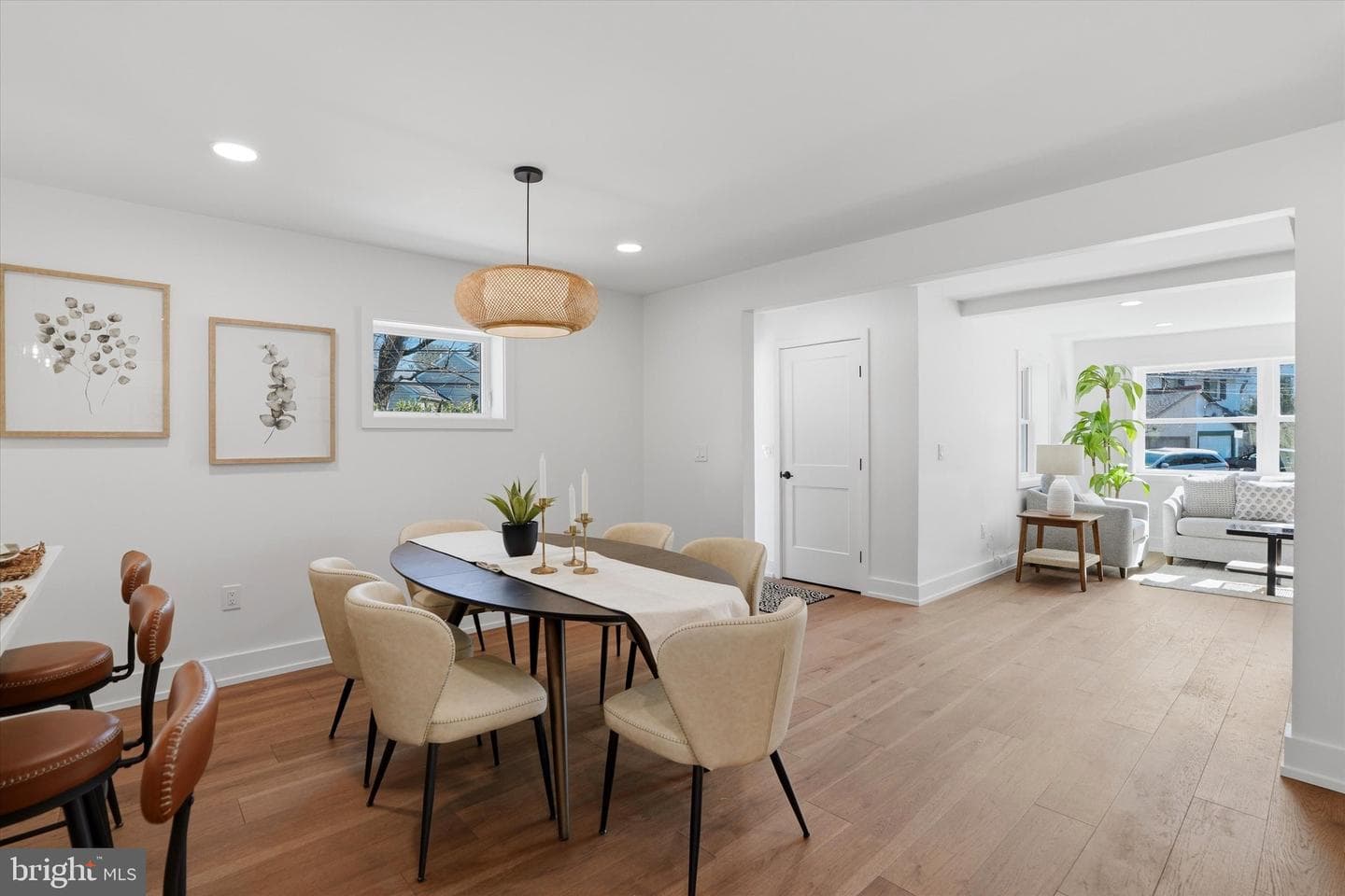 427 Grove Place photo 6