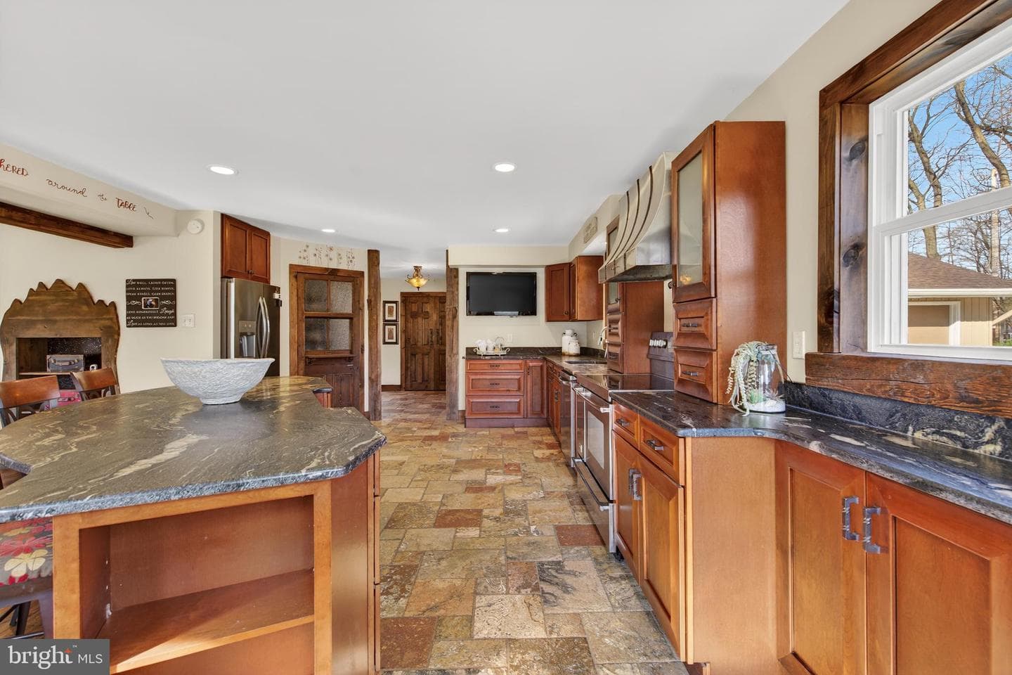720 Hobbs Road photo 16