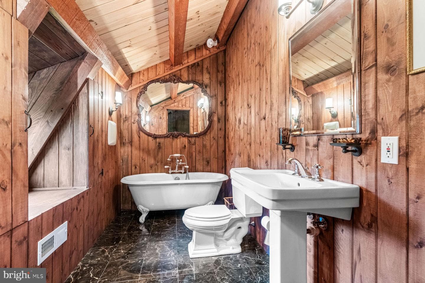 1408 Rene Road photo 52