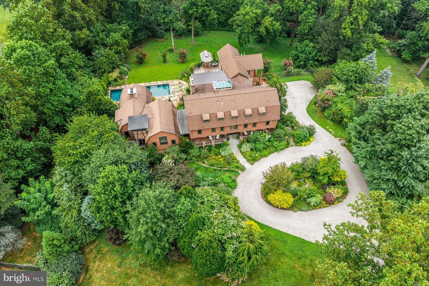 1408 Rene Road photo 7