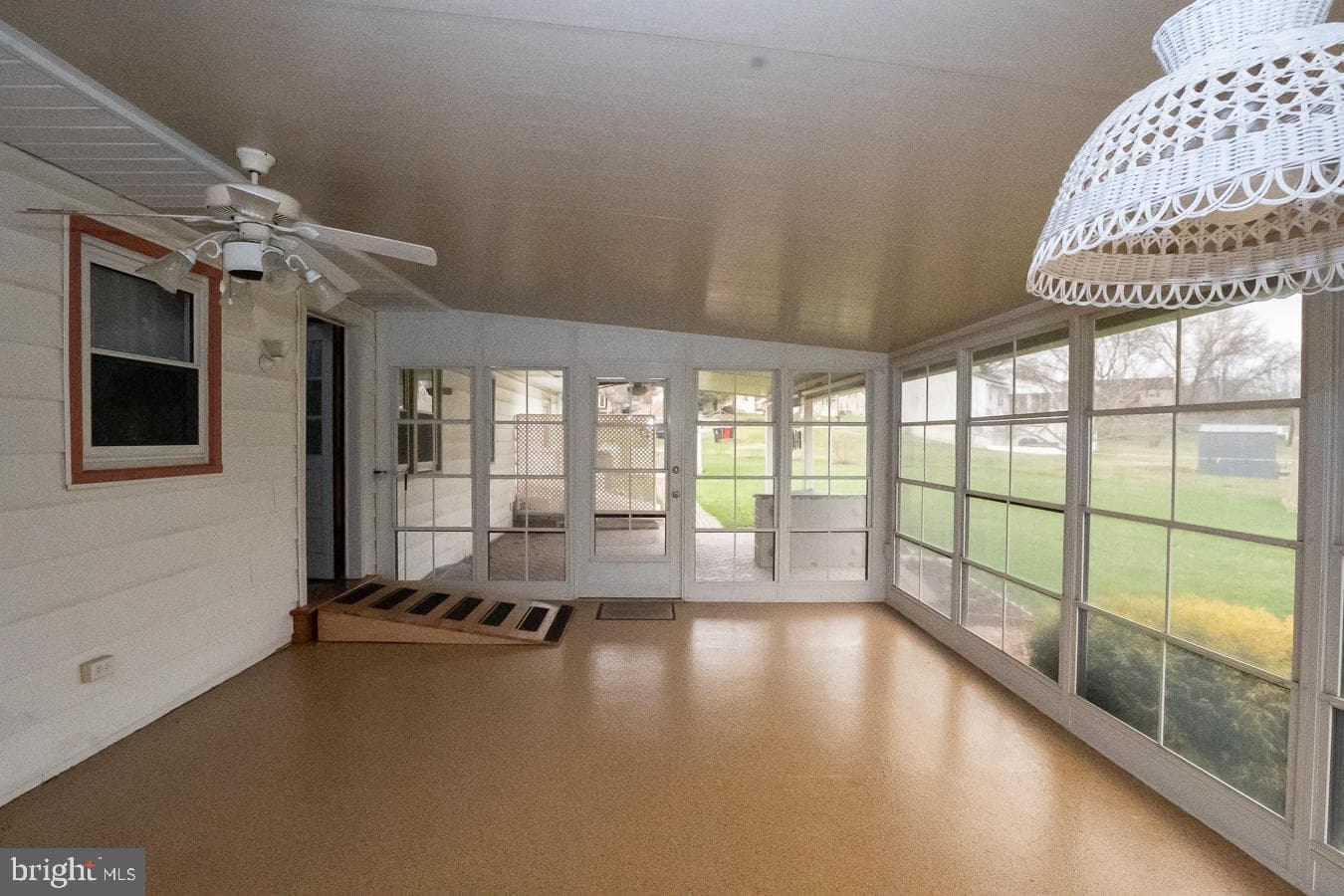 1514 Bahr Road photo 32