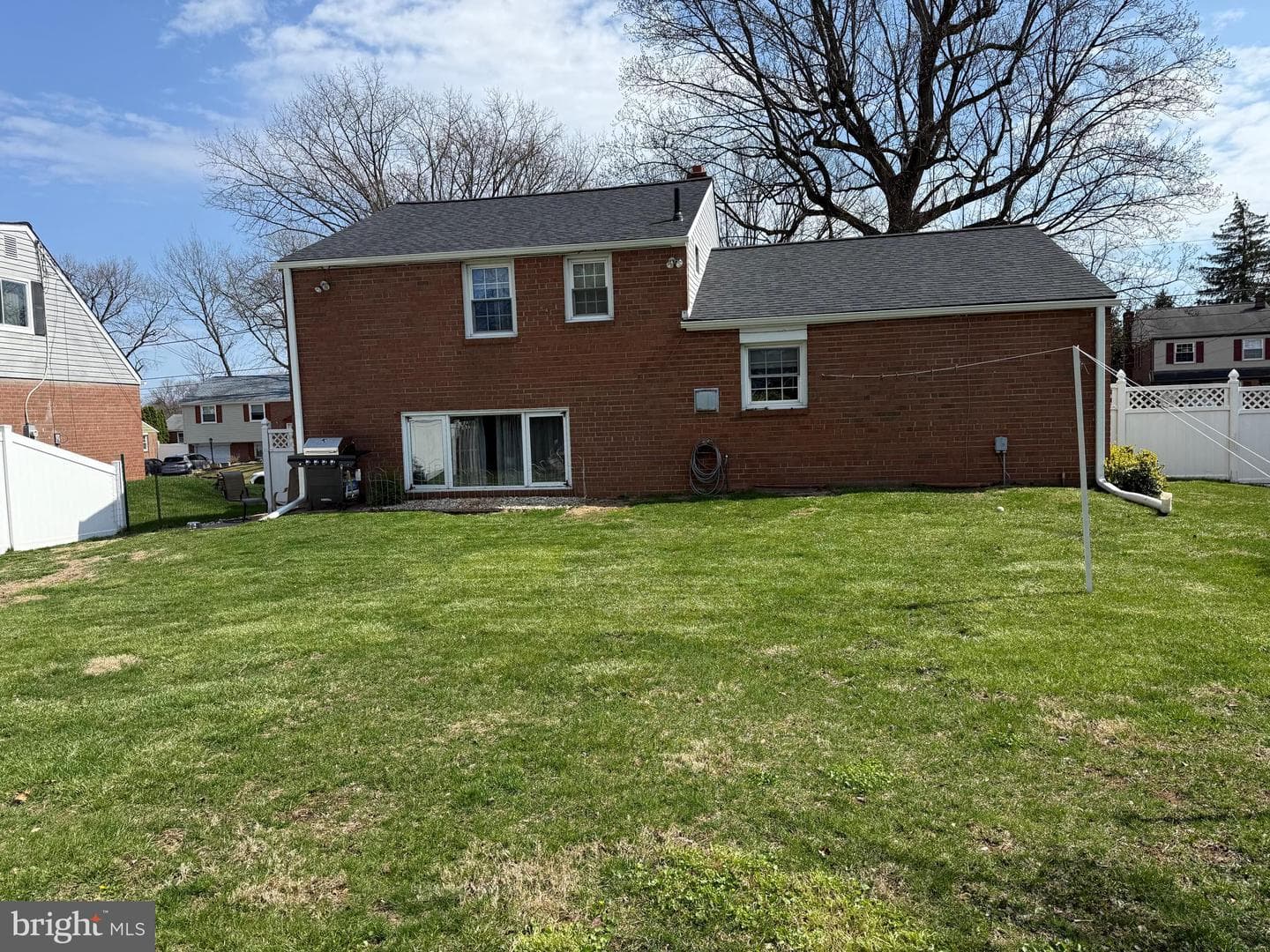 278 Roberts Drive photo 11