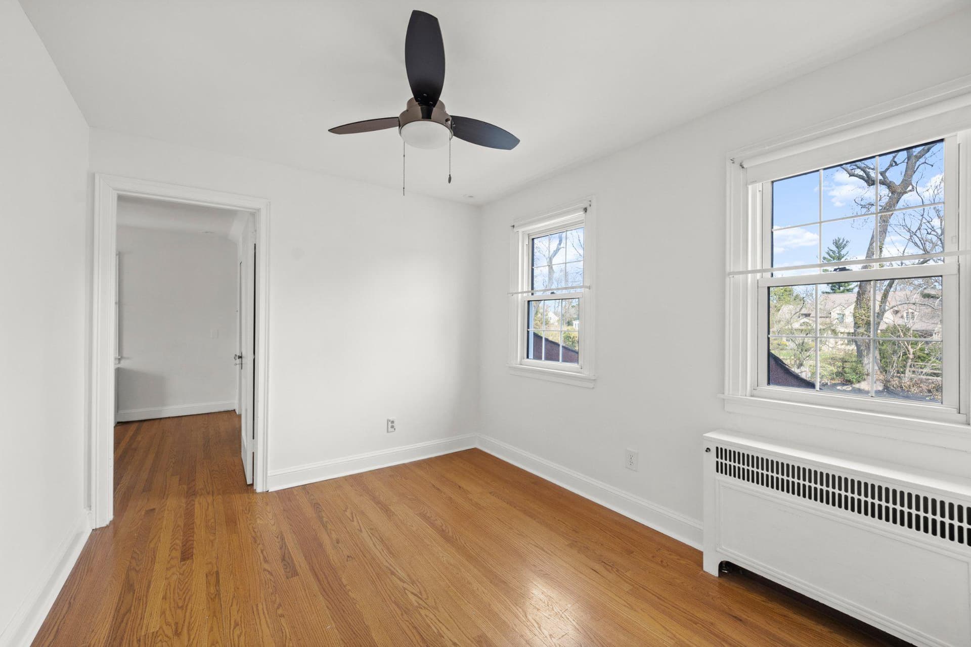 1037 Montgomery Avenue photo 19