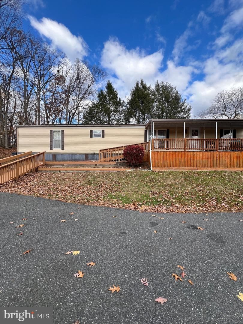 808 Holly Drive