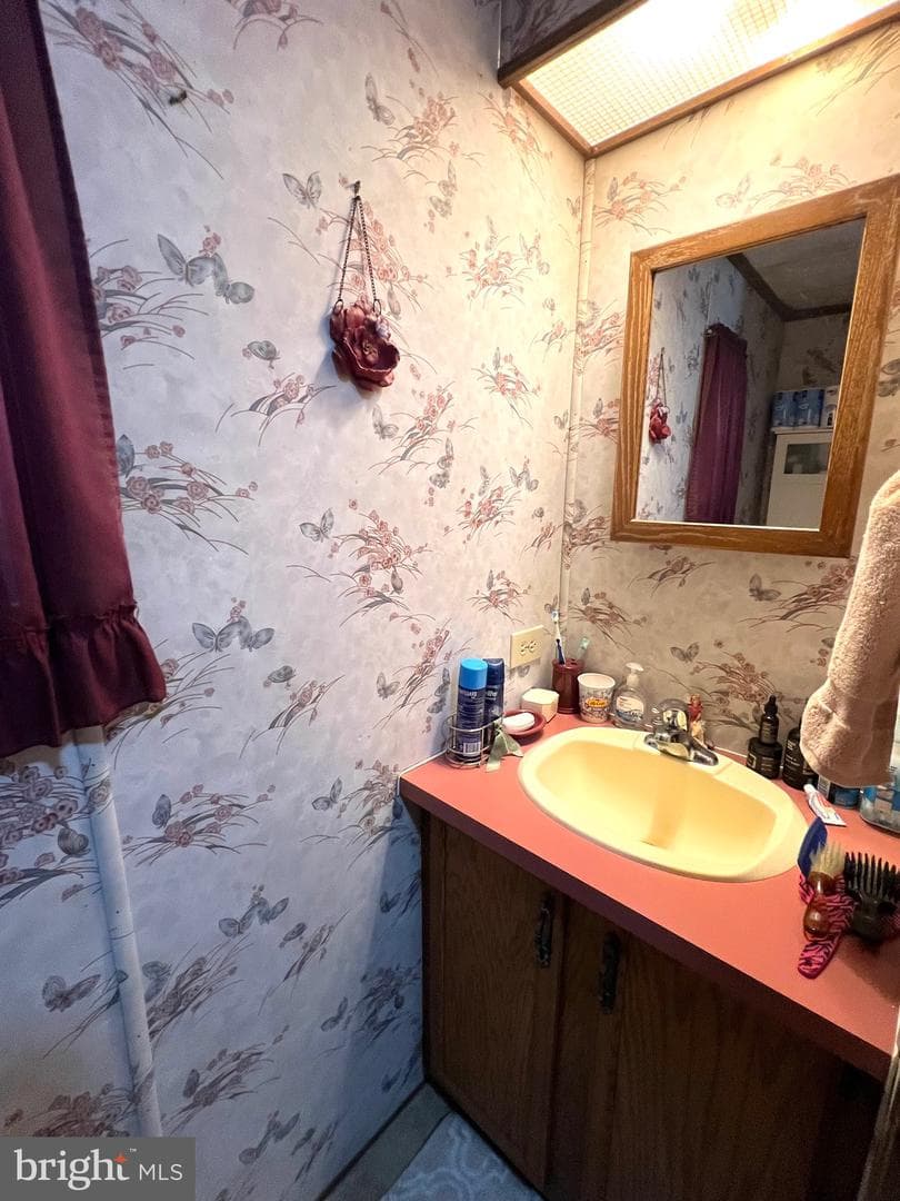 808 Holly Drive photo 24