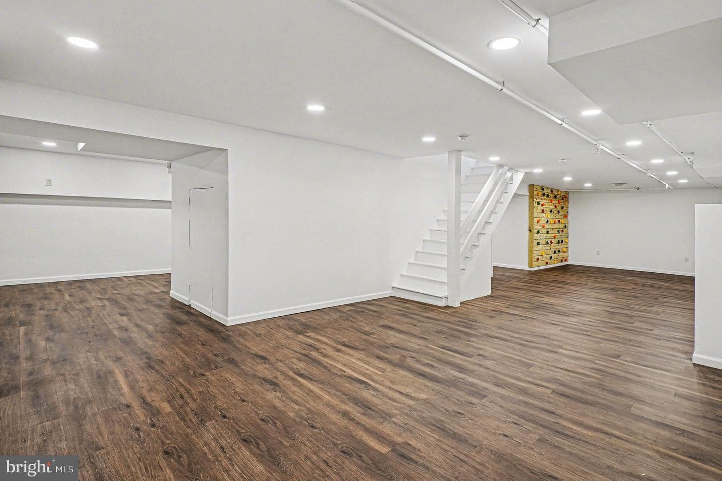 702 Crooked Lane photo 23
