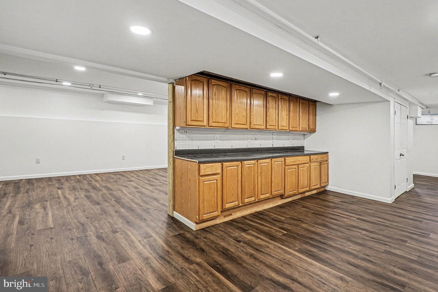 702 Crooked Lane photo 24