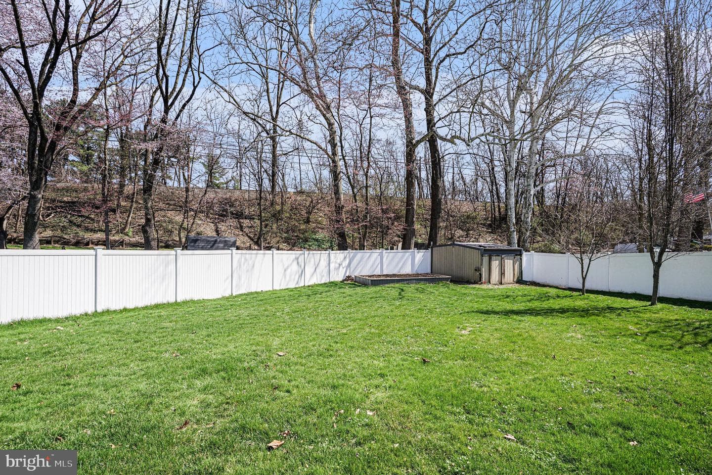 702 Crooked Lane photo 25