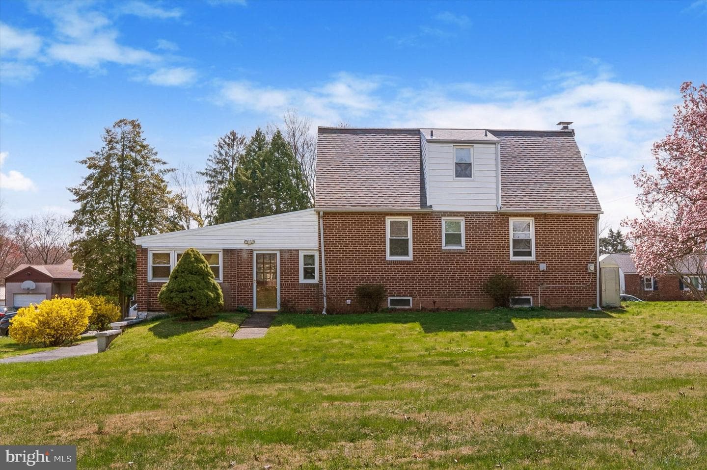 313 Heston Avenue photo 23