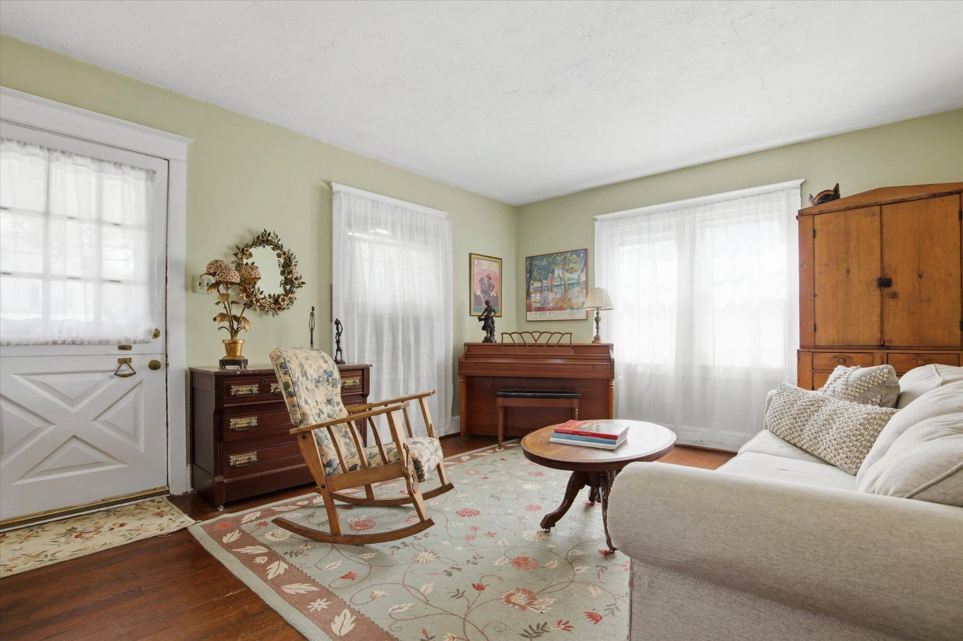 304 Harrison Avenue photo 6