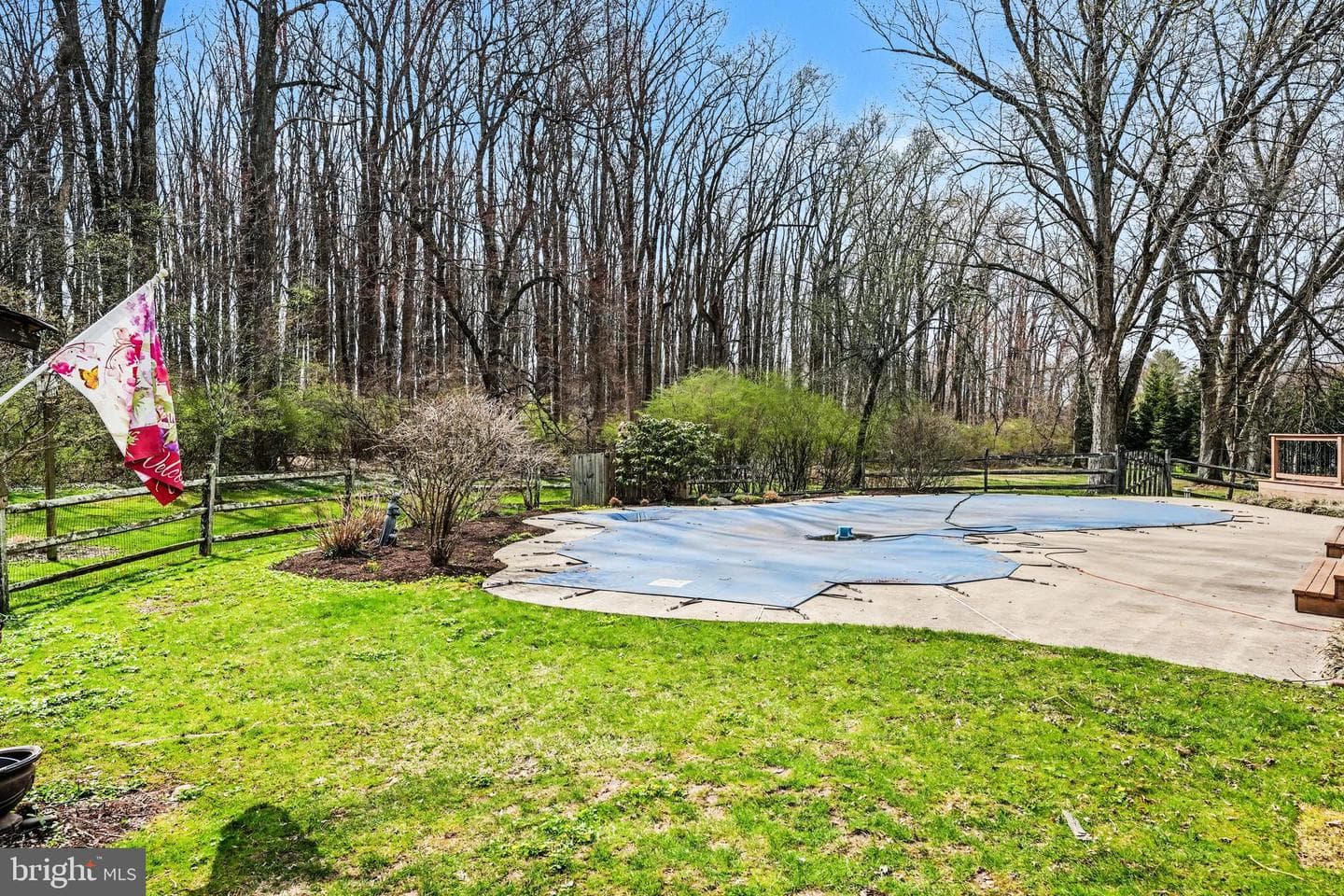 730 Maple Hill Drive photo 37