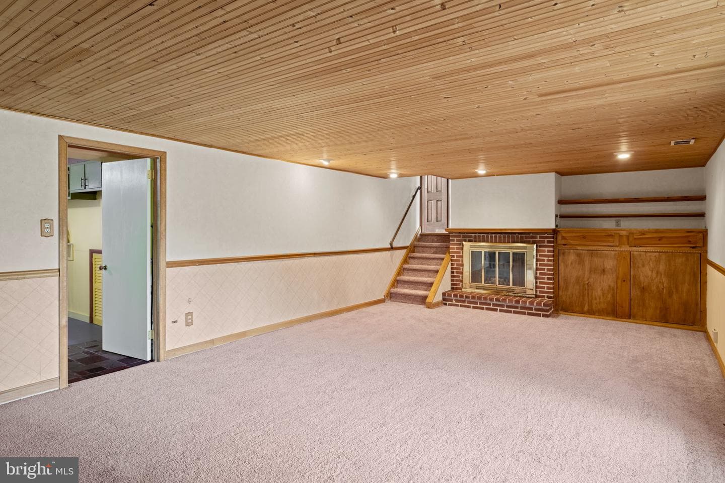42 Lincoln Ln photo 15
