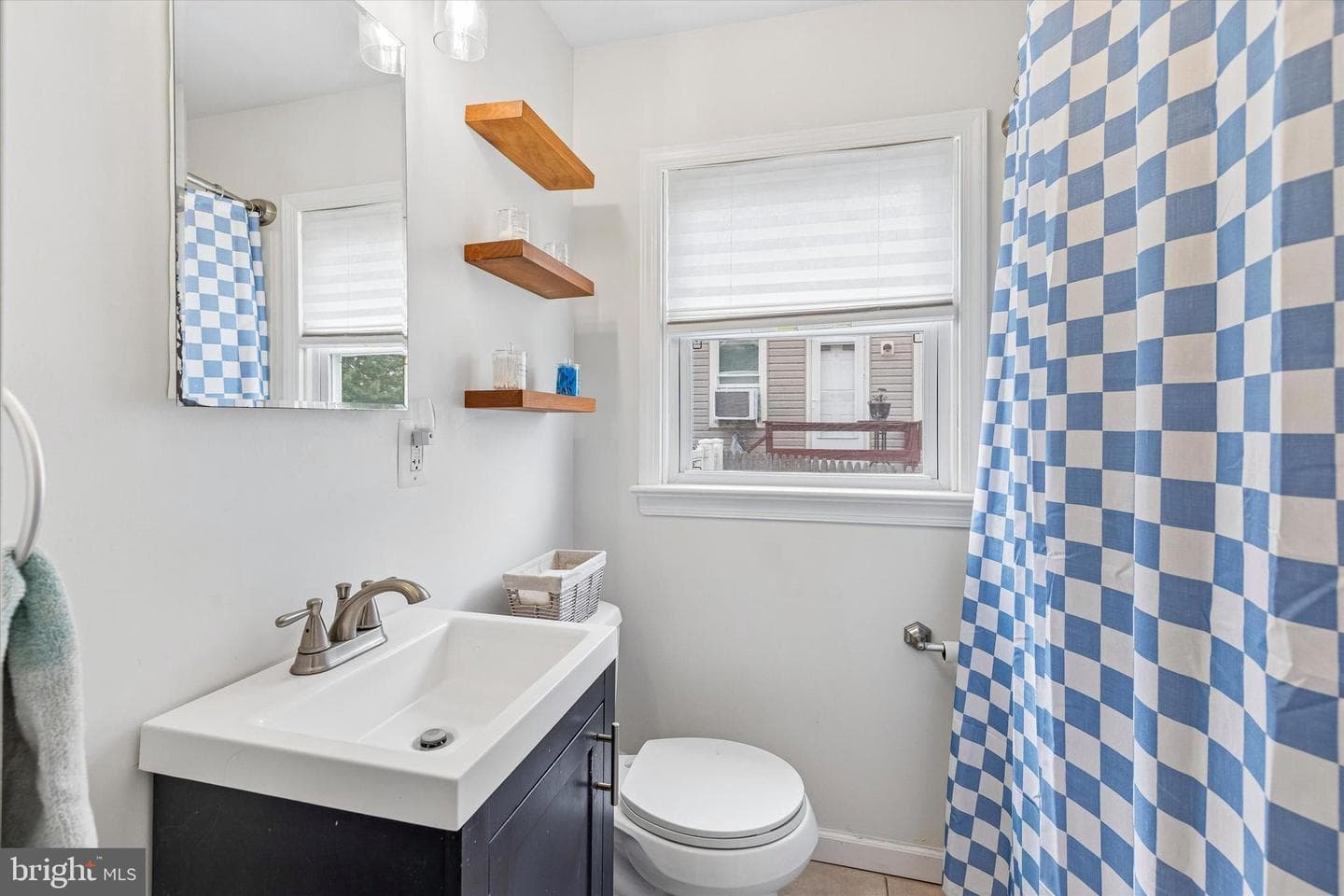 367 Windsor Avenue photo 12