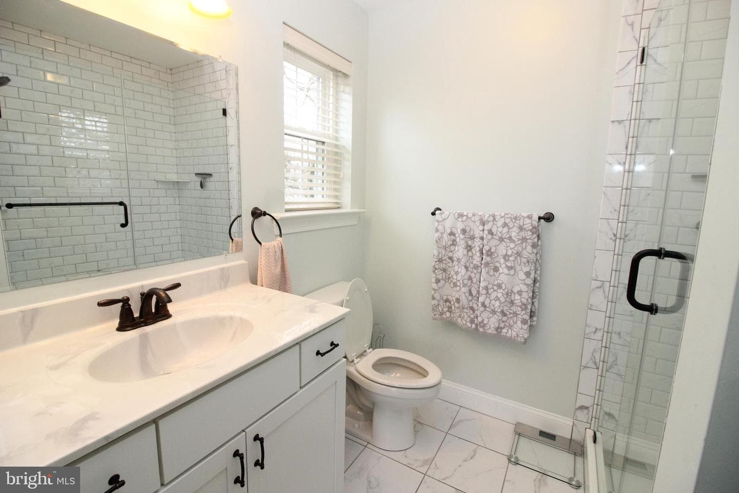 912 Ford Street photo 18