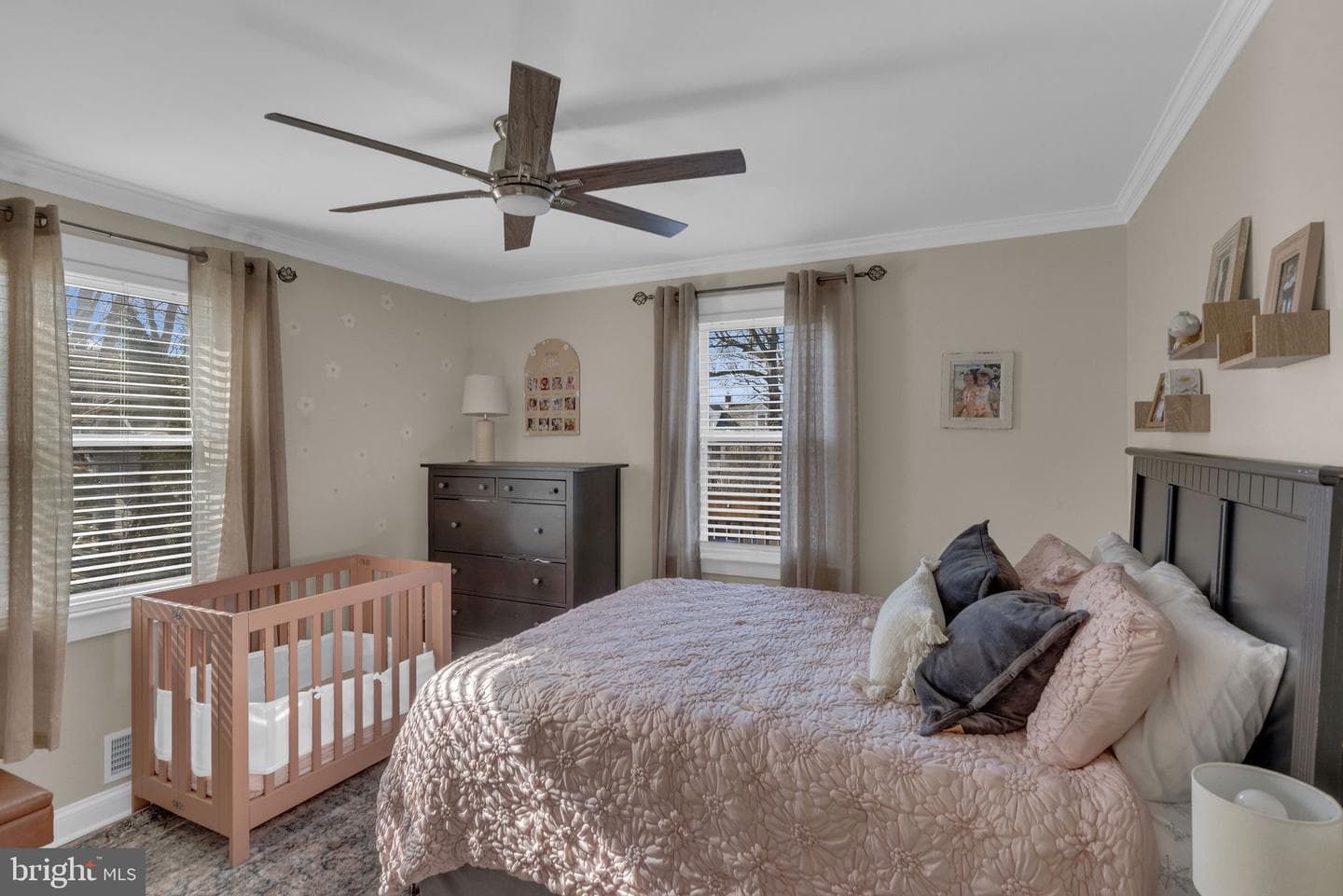 316 E Mount Pleasant Avenue photo 13