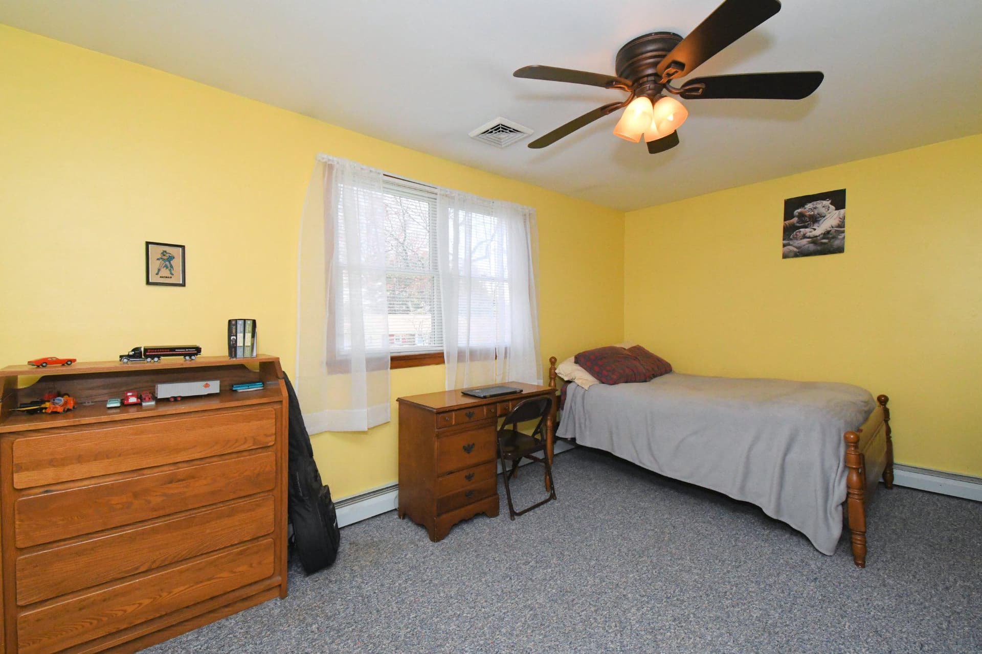 233 Broadway Avenue photo 24