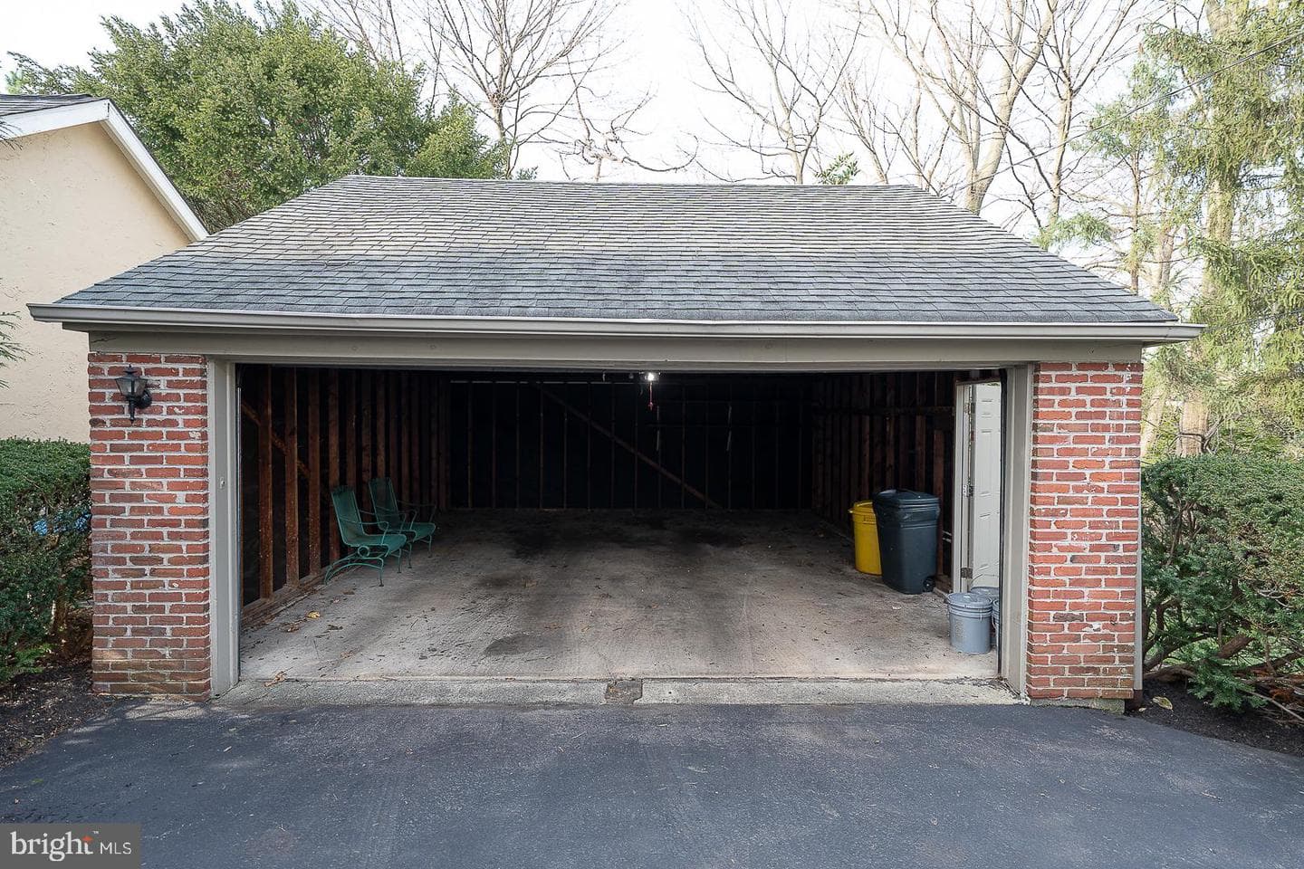 256 Hathaway Lane photo 44