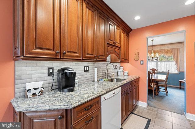 1120 Angus Circle photo 7
