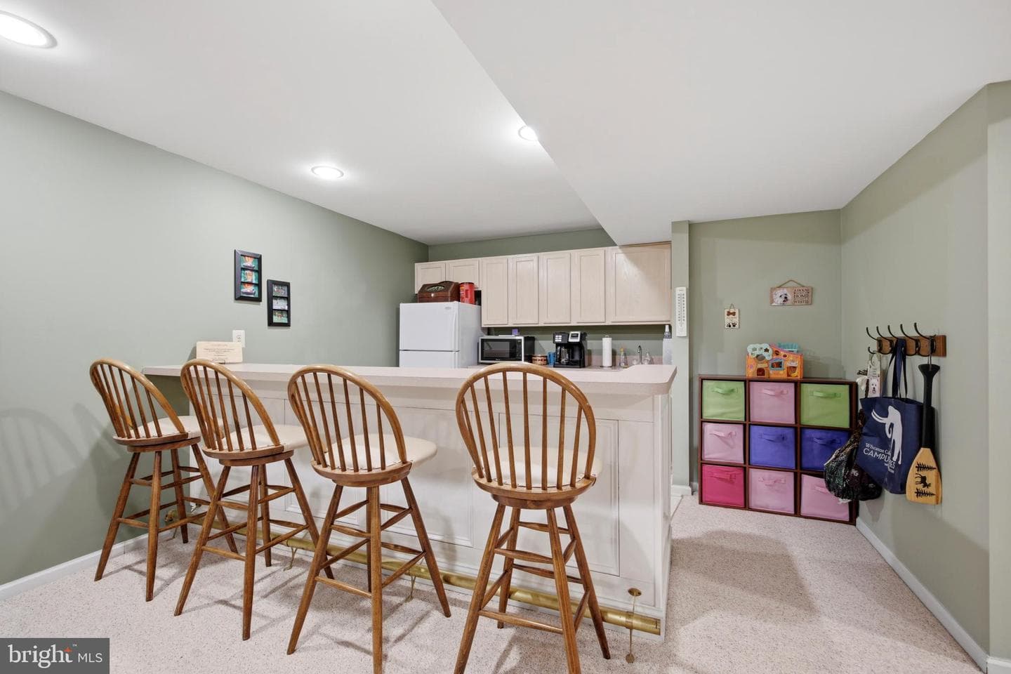 395 Hobson Place photo 22
