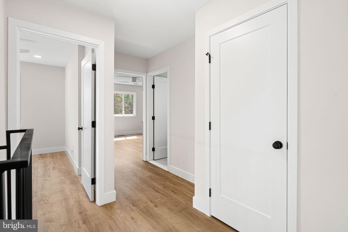 323 Winding Way photo 15